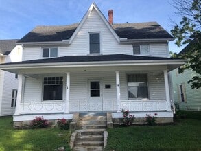 Building Photo - 82 E Main St