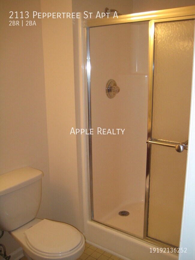 Building Photo - 2113-A Peppertree St - Available Now!