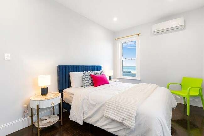 Foto del edificio - 63 Coral Ave