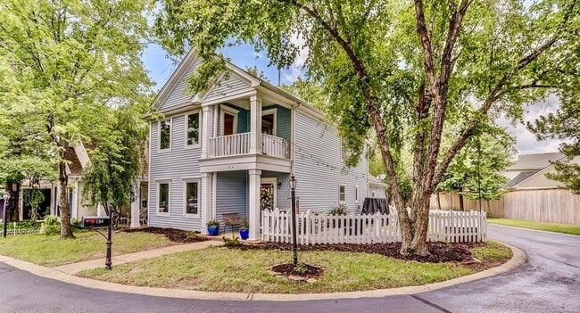 Photo - 184 Marrakesh Cir House