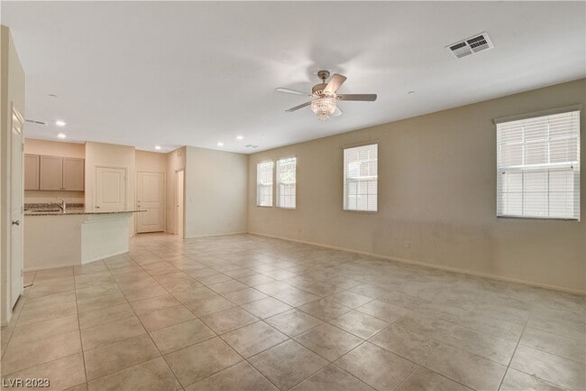 Building Photo - 2822 Turnstone Ridge St
