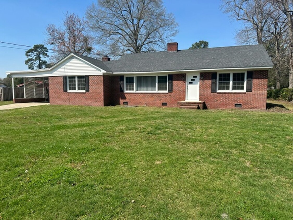 Primary Photo - 1203 Ruffin Terrace