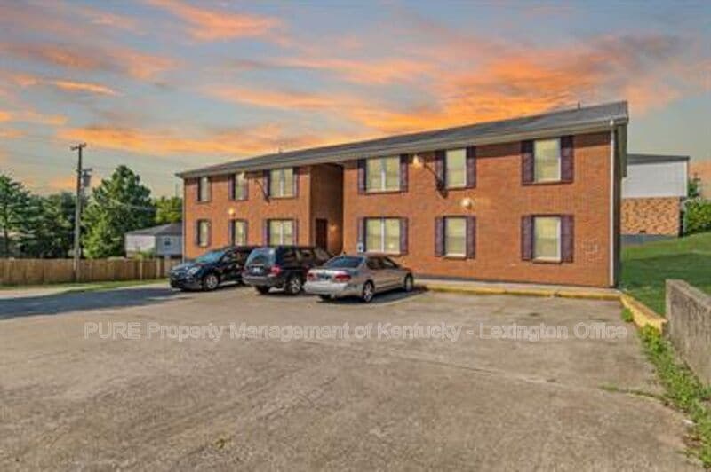 1322 Chinook Trail Unit 3, Frankfort, KY 40601 Condo for Rent in