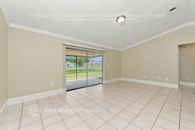 Building Photo - 714 Hamster Ct
