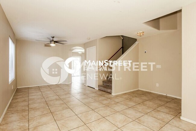 Building Photo - 4 Bedroom Pet-Friendly Home in Avondale, AZ with Main Street Renewal
