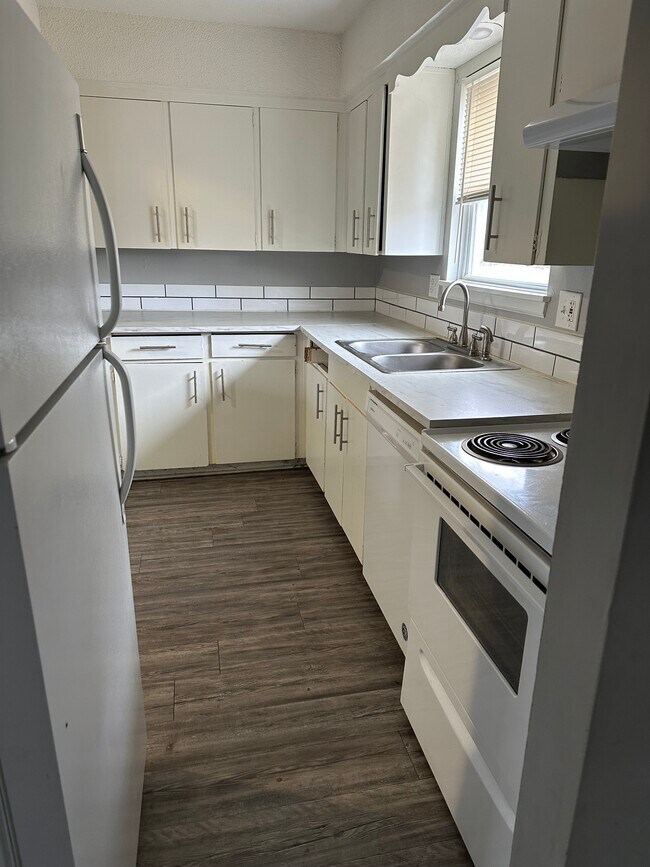 Foto del edificio - 118 N Chestnut St