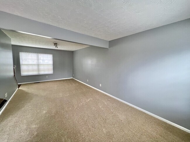 Foto del edificio - Great 3 bedroom in Burlington!