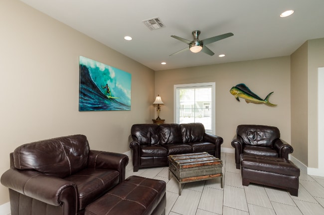 Building Photo - 14305 Kemps Way