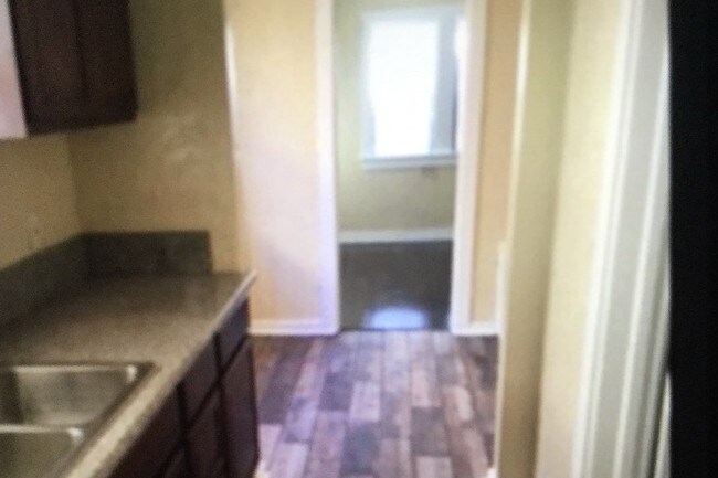 Dúplex en alquiler - 5023 Bakman Ave