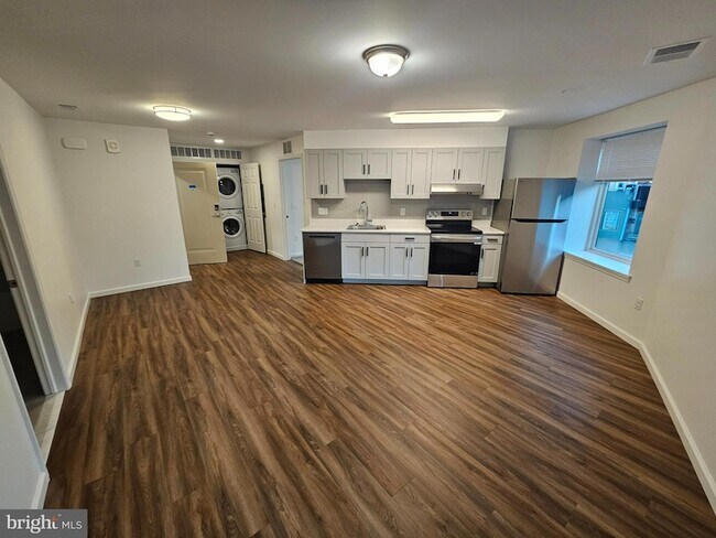 Foto del edificio - 200 Hamilton Ave