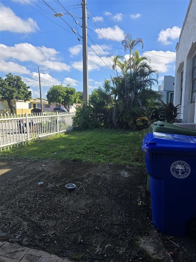 Foto del edificio - 1250 NW 55th St