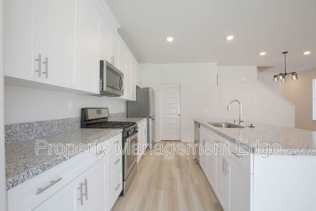 Foto del edificio - 40268 Birchfield Dr