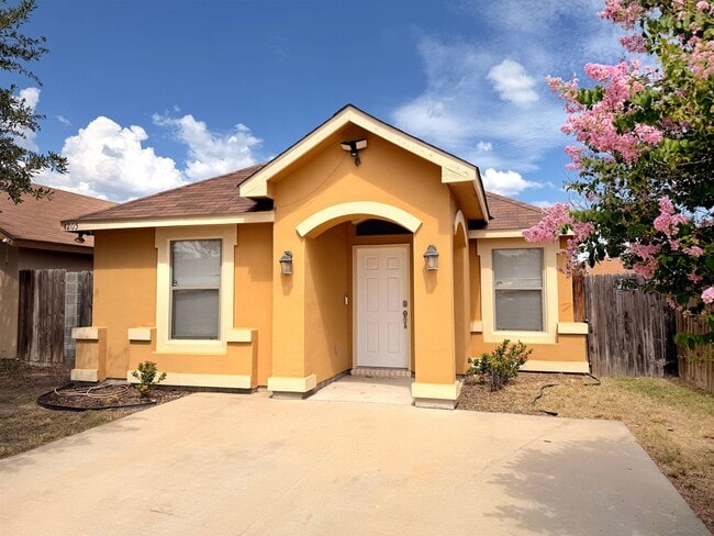 Building Photo - 4205 Indian River Ave