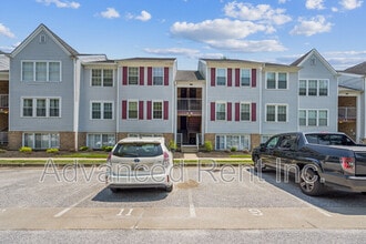 Building Photo - 15 Beagle Run
