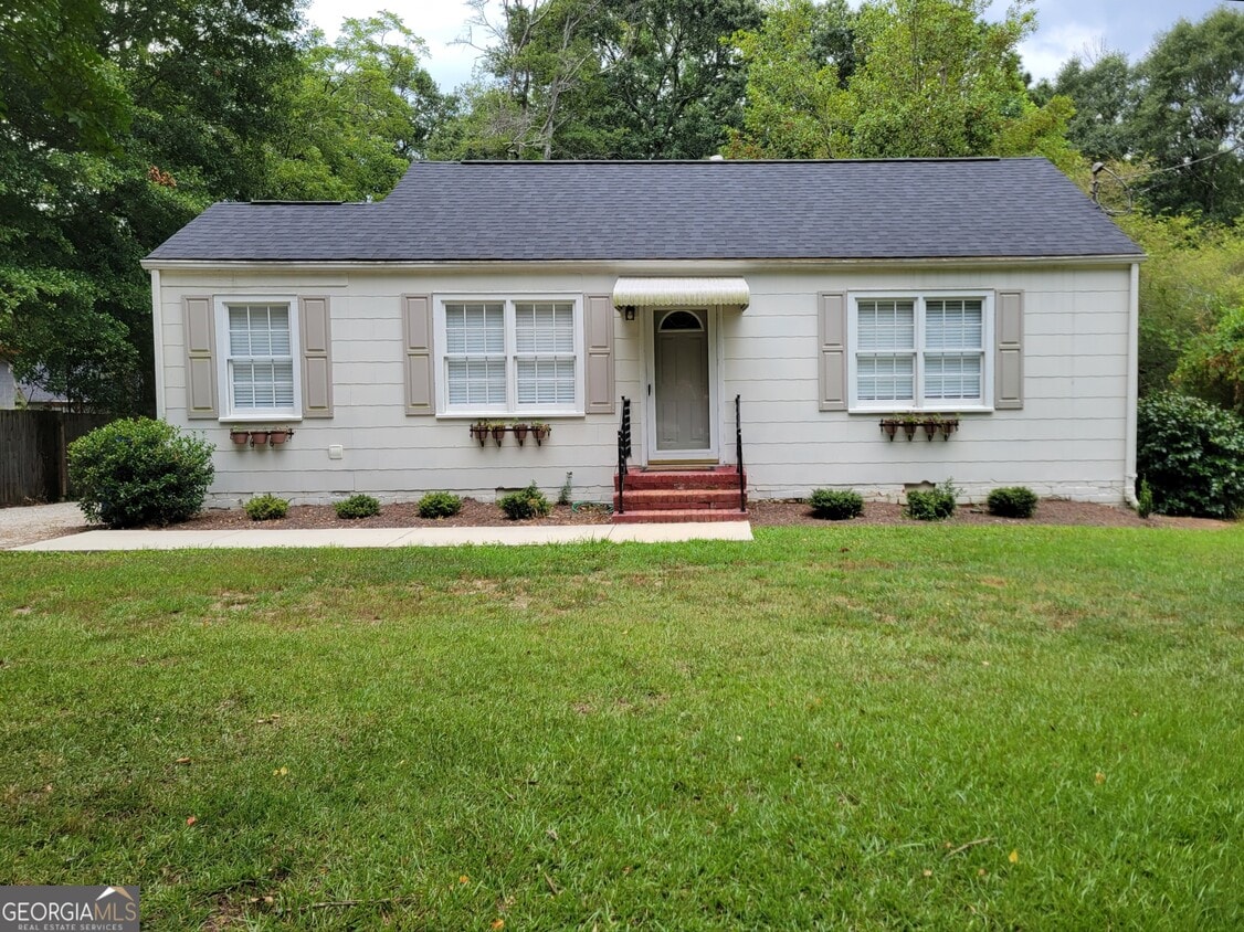 Primary Photo - 189 Highland Dr