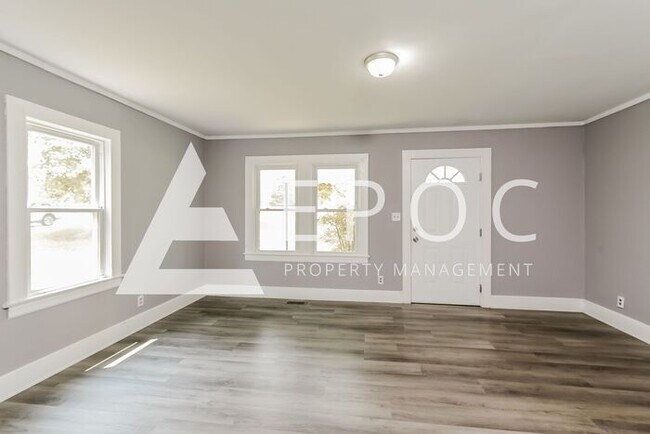 Foto del edificio - Private 2 Bedroom, 1 Bathroom- Available Now!