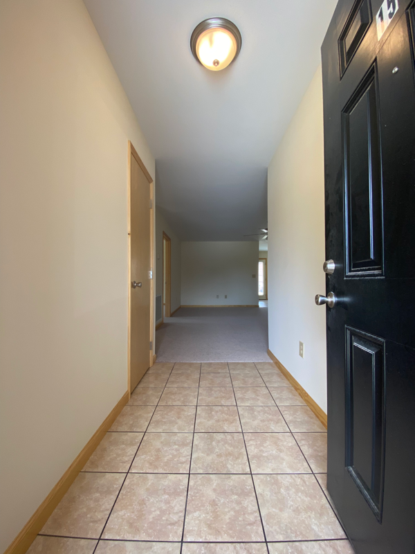 Foto del edificio - 143 Parker Ridge Rd