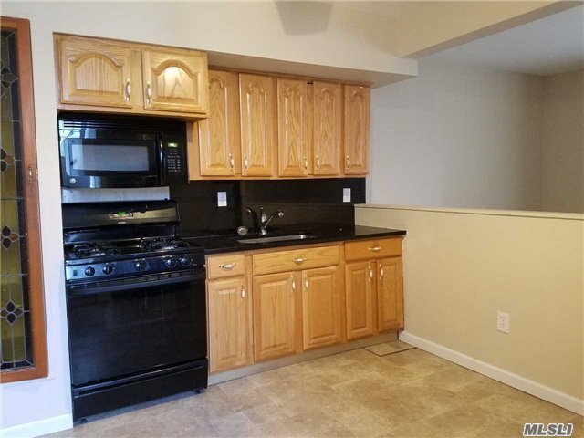 Foto del edificio - 52 Andover Dr