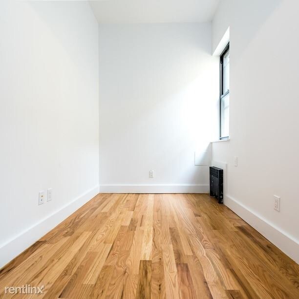 Building Photo - 259 St Nicholas Ave