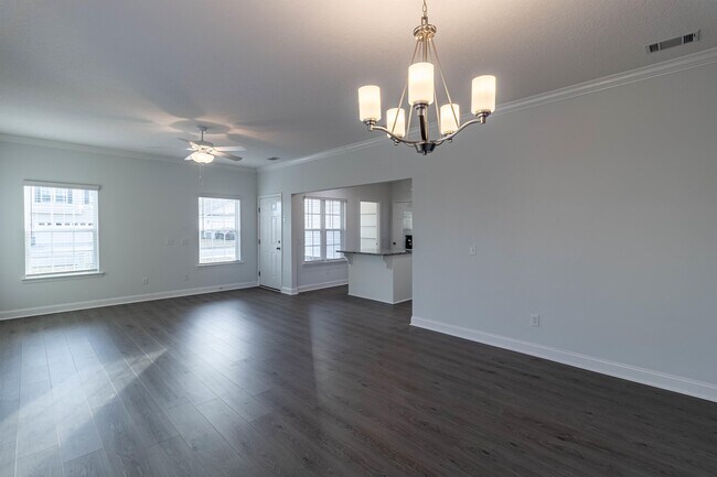 Foto del edificio - 260 Rutledge Dr