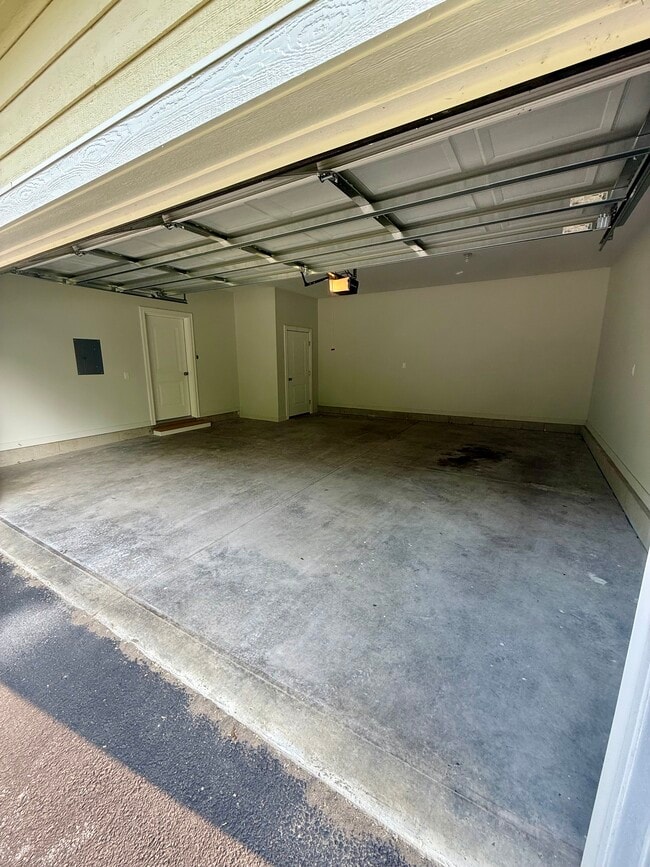 Building Photo - 3 Mallard Brook Ln