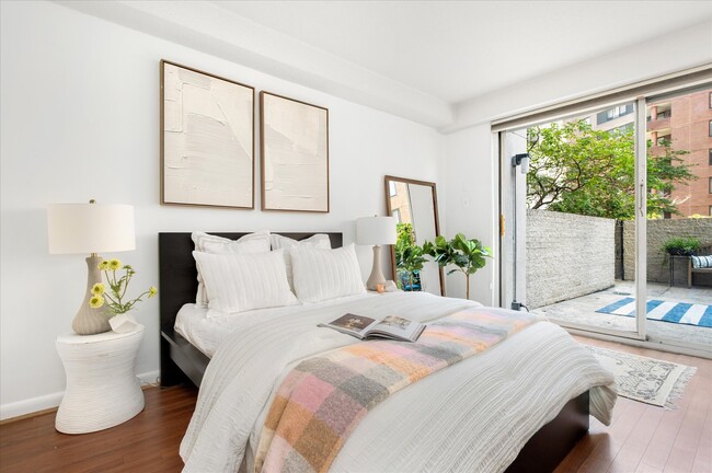 Photo - 5500 Friendship Blvd Apartment