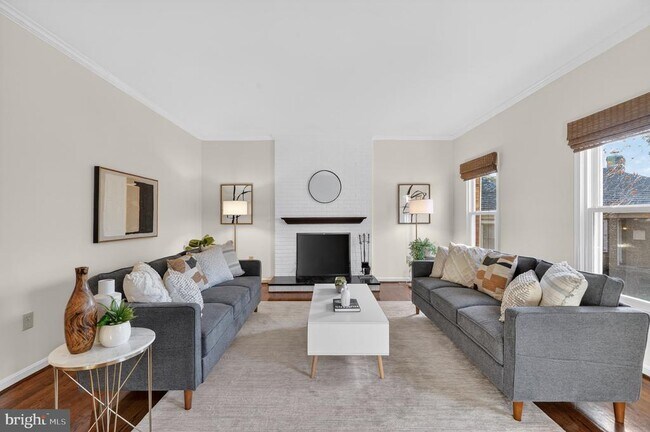 Foto del edificio - 1905 47th St NW