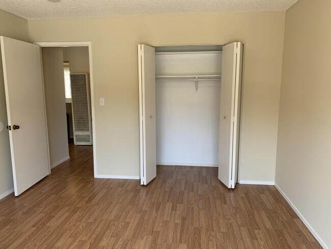 Building Photo - 2 bedroom in San Francisco CA 94122