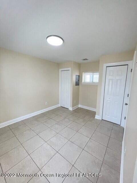 Building Photo - 715 Union Ave