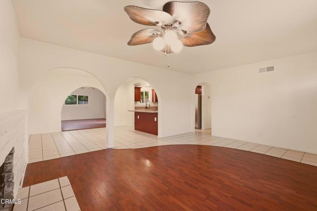 Foto del edificio - 1379 Glen Ave