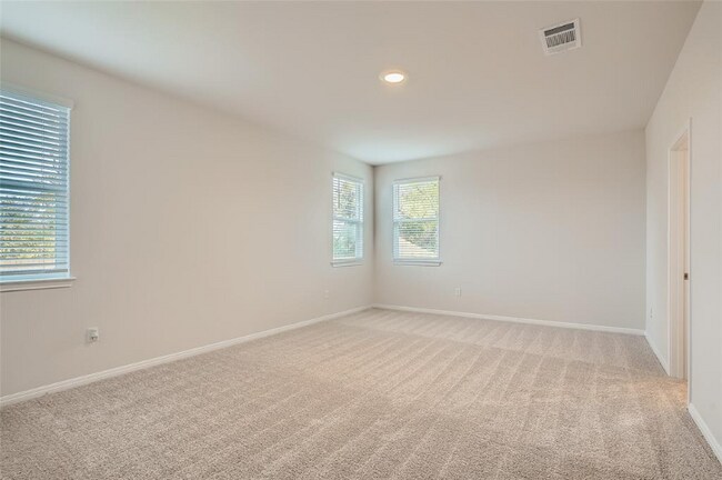 Building Photo - 316 Charles Trl