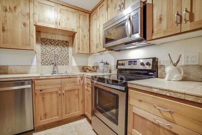Foto del edificio - 808 Laurel Ave Apt 107