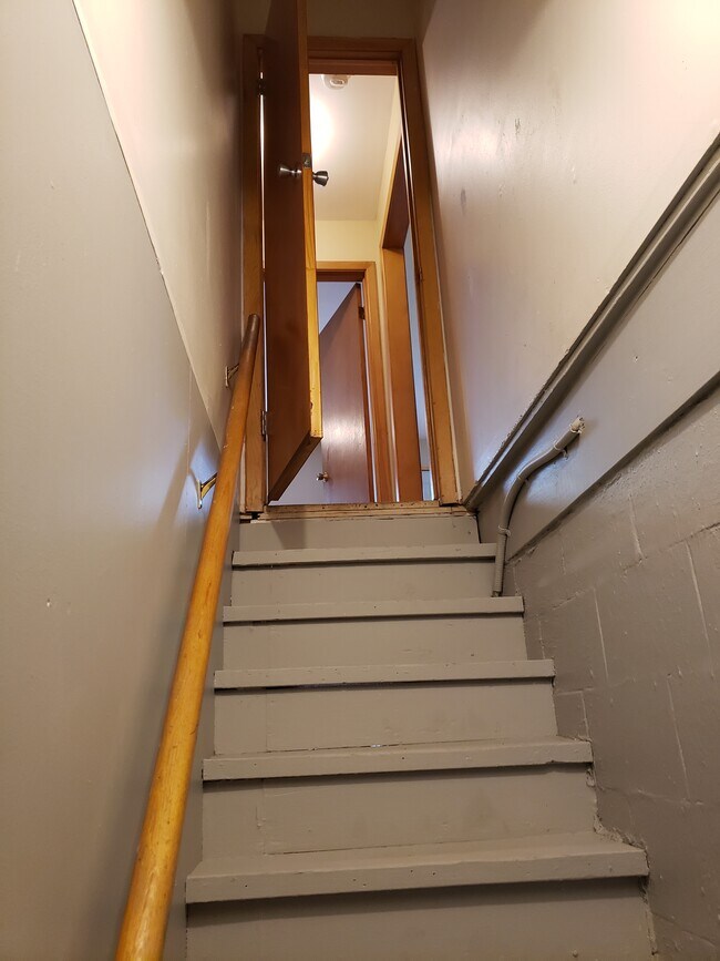 Foto del edificio - 411 W Linden Ave