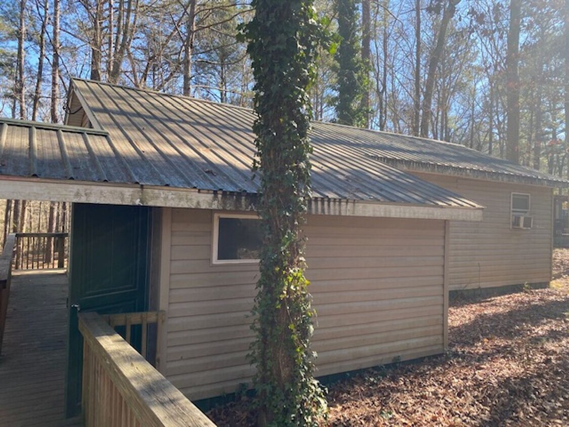 Primary Photo - Rach style home in Jackson