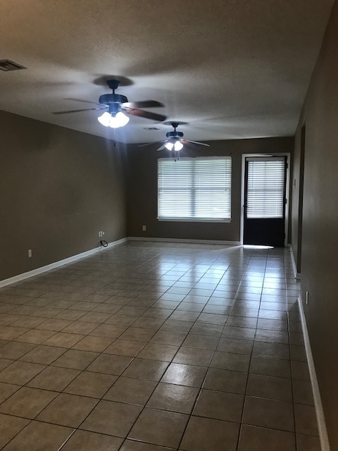 Building Photo - 3815 Janet Ln