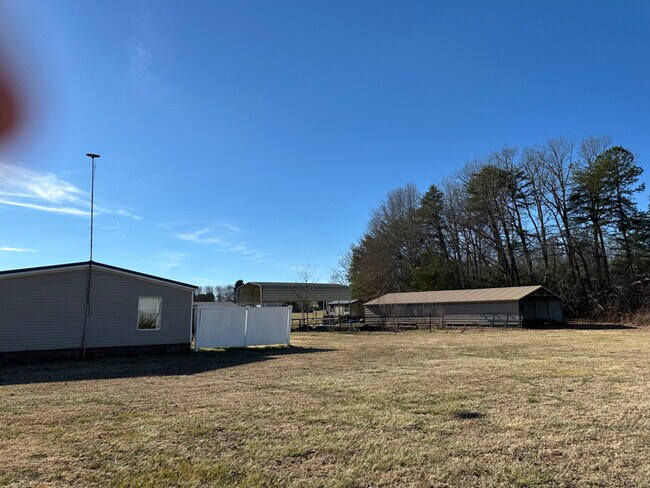 Foto del edificio - 4621 Buffalo Shoals Rd