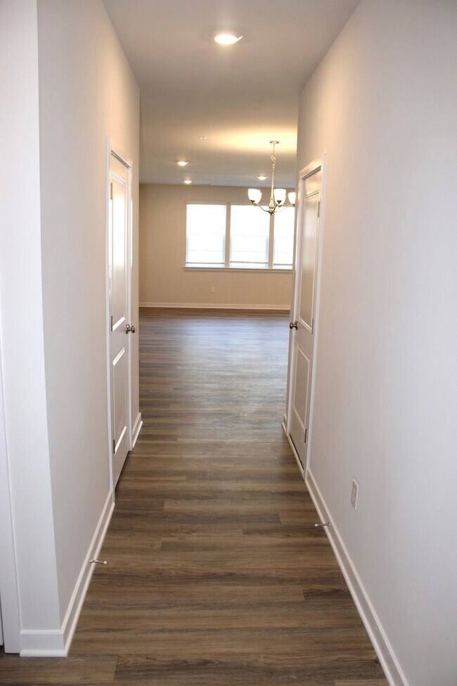 Foto del edificio - 251 Correri St