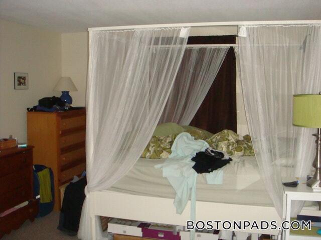 Foto del edificio - 66 Homer Ave