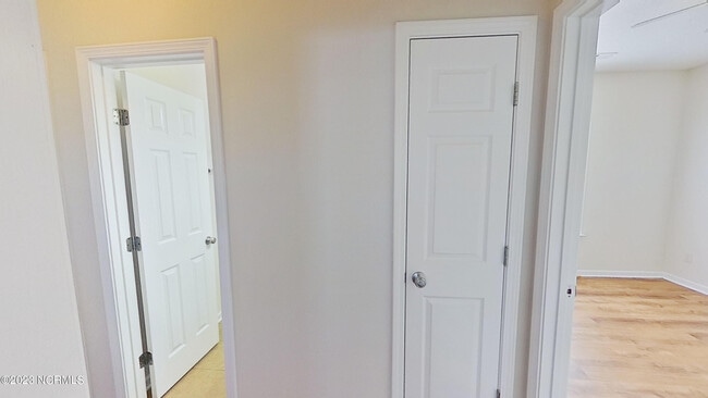 Building Photo - 111 Tylers Cove Way