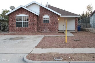 Building Photo - 11756 Bell Tower Dr