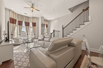 Building Photo - 2020 McGowen St