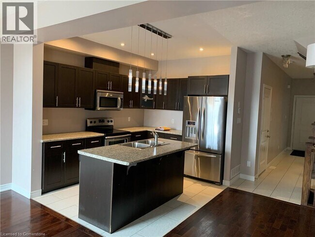 Building Photo - 116 Highgate Dr