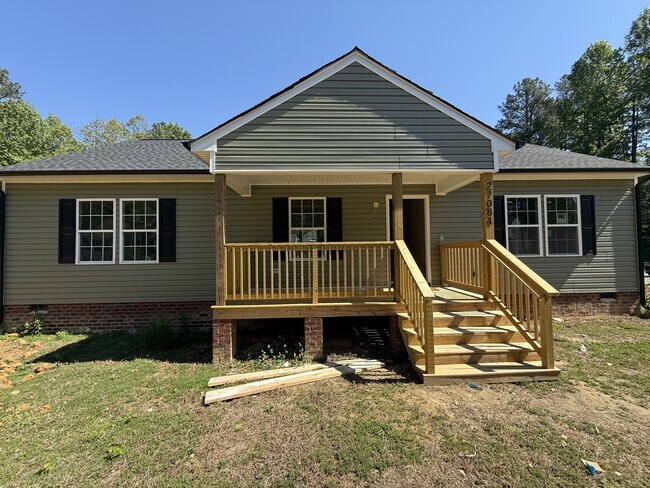 Building Photo - 27084 Foxtail Dr