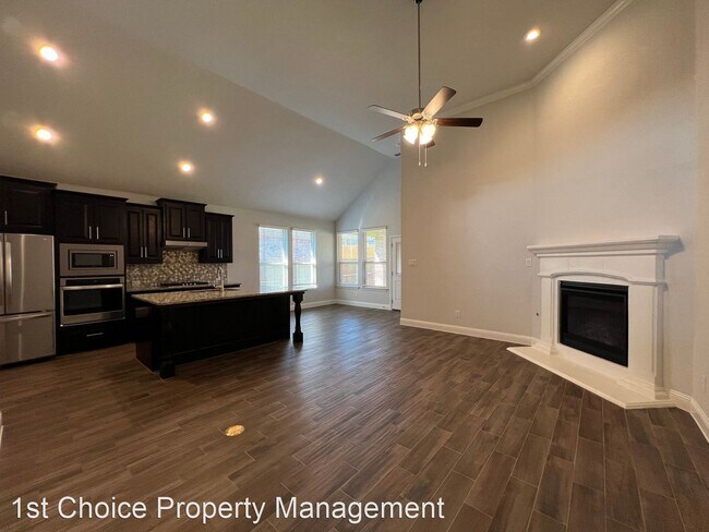 Foto del edificio - 4 br, 2 bath House - 273 Mineral Point Dr