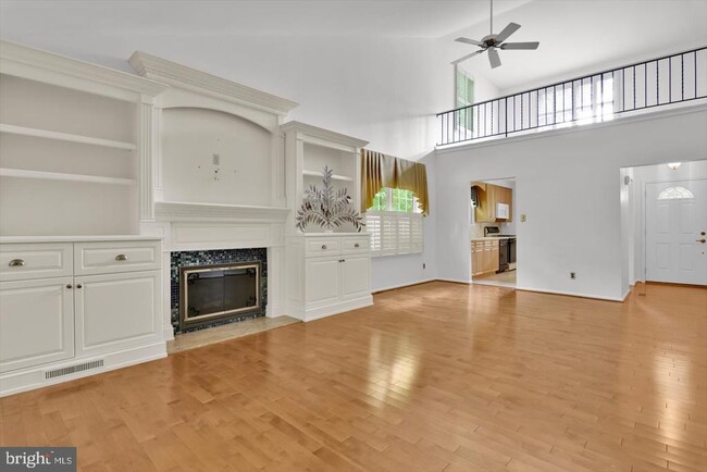 Foto del edificio - 24 Stanwood Ct