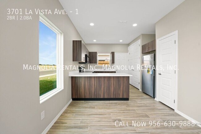 Building Photo - 3701 La Vista Ave