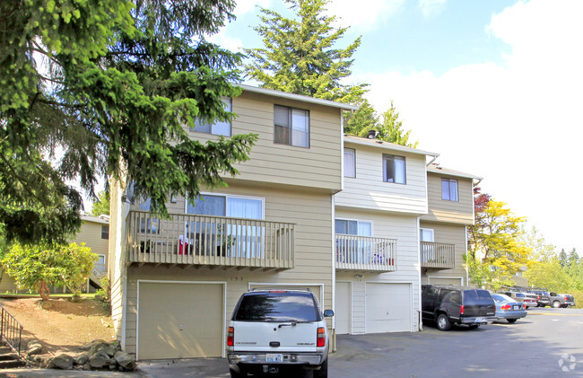 Building Photo - Scarborough Townhomes