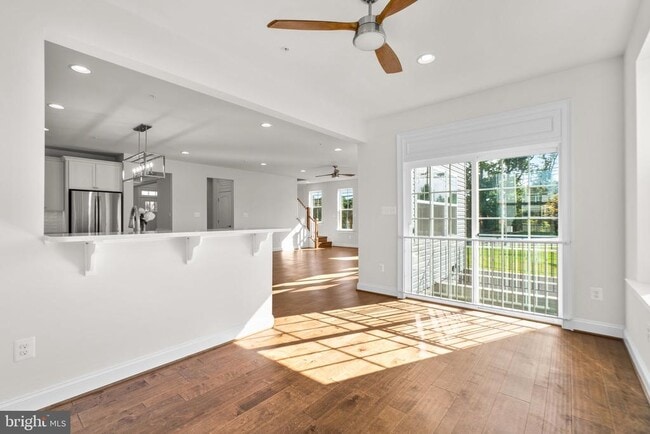 Building Photo - 6203 Austin Way