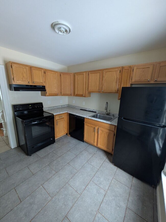 Building Photo - 1518 Jackson St