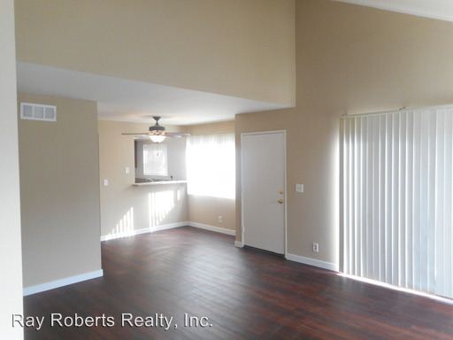 Foto principal - 3621 Howard Ave